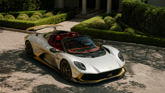 Aston Martin Valhalla decapotabilă vine în 2027 și atinge 350 km/h, dar 200 km/h cu acoperiș de pânză 16 Aston Martin Valhalla decapotabilă vine în 2027 și atinge 350 km/h, dar 200 km/h cu acoperiș de pânză