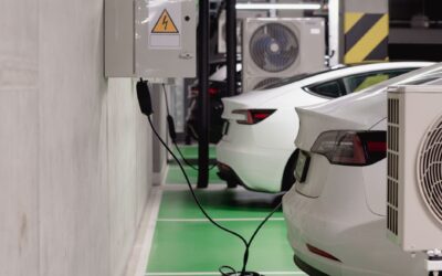 Încărcarea electrică în România explicată prin AC și DC. Ce reguli de plată au punctele noi de minimum 50 kW