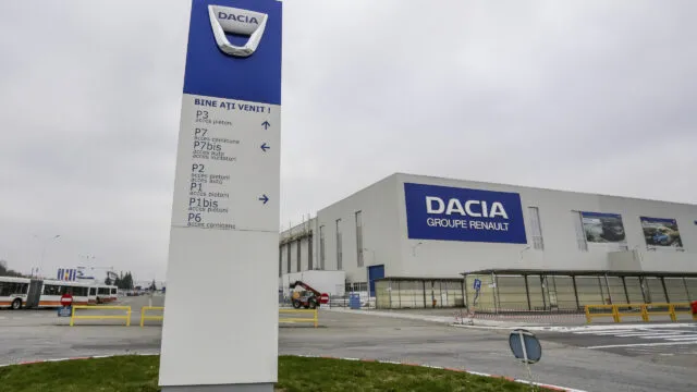 Uzina Renault din Valladolid ar putea produce Duster, spune un șef al grupului. Mutarea de la Mioveni nu a fost anunțată
